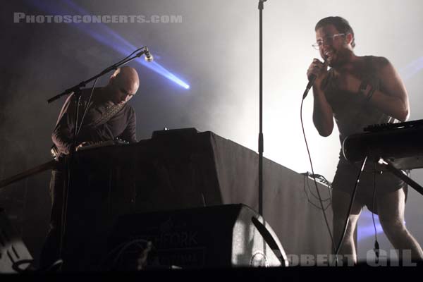 BATHS - 2013-11-02 - PARIS - Grande Halle de La Villette - 